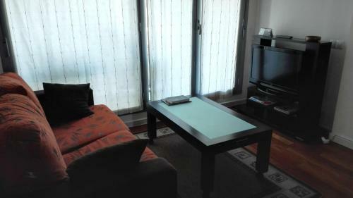 Apartamentos Valle De Tena - Las Margas Golf