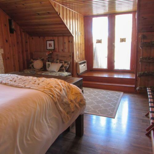 Bed & Breakfast Red Leaf River Inn