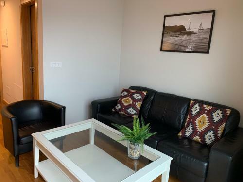 Apartamento Apto. Con Terraza Y Vistas Al Mar