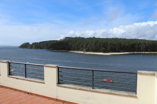 Apartamento Apto. Con Terraza Y Vistas Al Mar