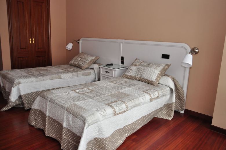 Albergue Hostal La Frontera