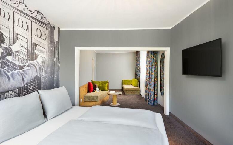 Park Hotel