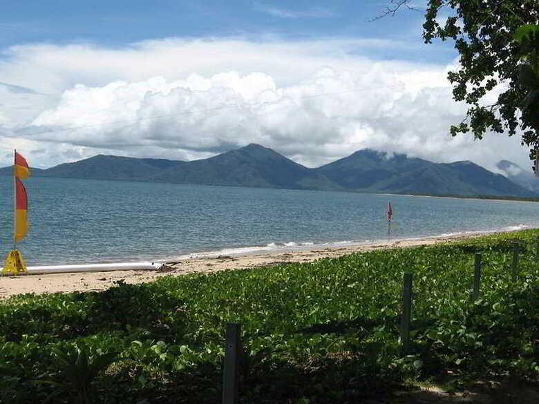 Hotel Cairns Beach Resort - Rental