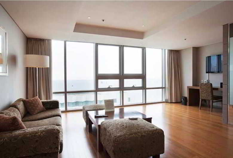 Residencia Kunoh Seacloud Hotel