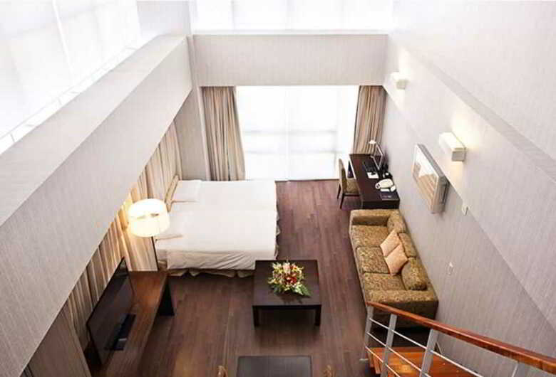 Residencia Kunoh Seacloud Hotel