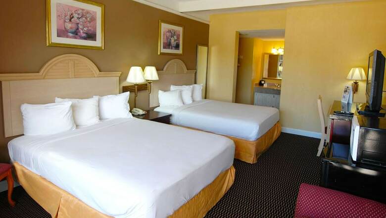 Magnuson Hotel Convention Center