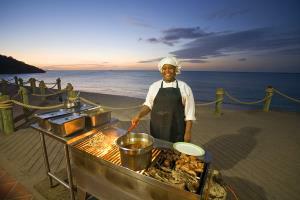Hotel Galley Bay Resort & Spa