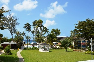 Hotel Discovery Bay (vista Al Jard�n)