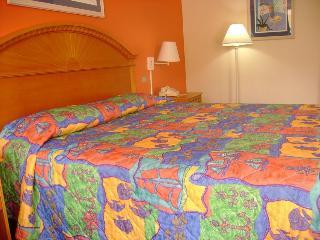 **royal Islander Hotel**