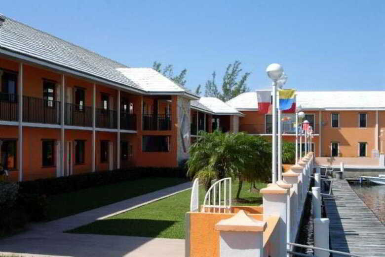 Hotel Sunrise Resort And Marina