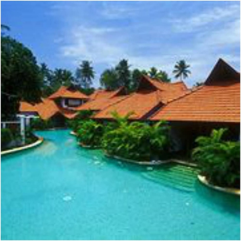 Hotel Kumarakom Lake Resort