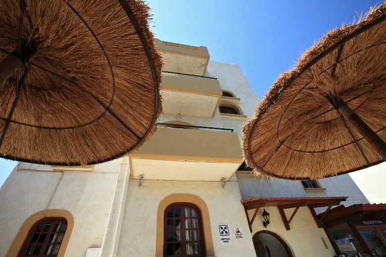 Hotel Paradise Apartments