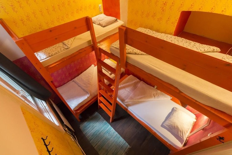 Hostal Baroque
