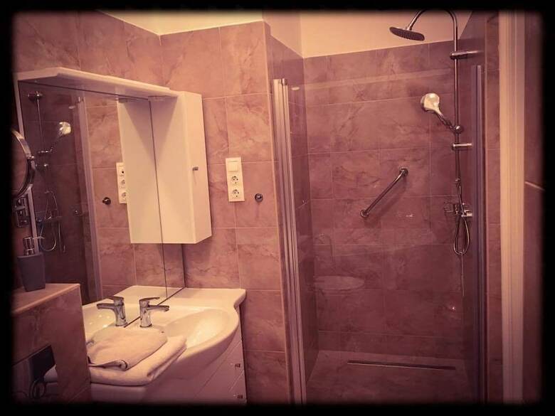 Hostal Baroque