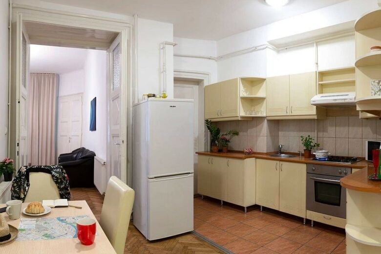 Hostal Baroque