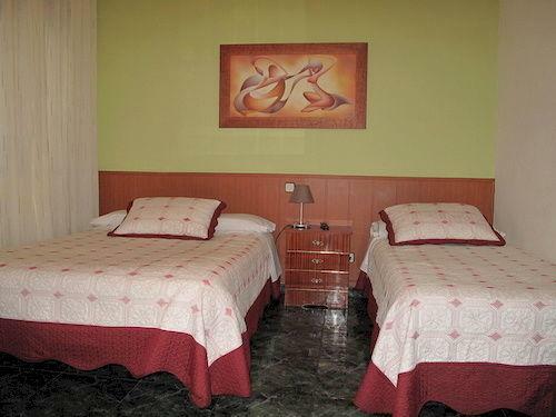 Hostal Bru�a