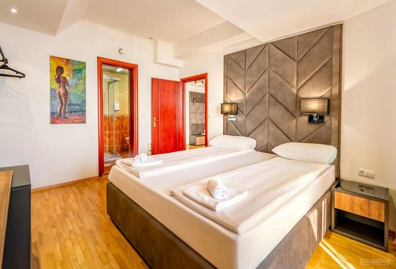 Hotel Tino