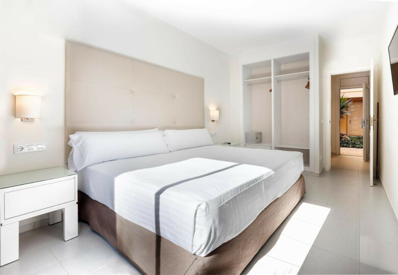 Aparthotel Sol Sancti Petri Apartamentos