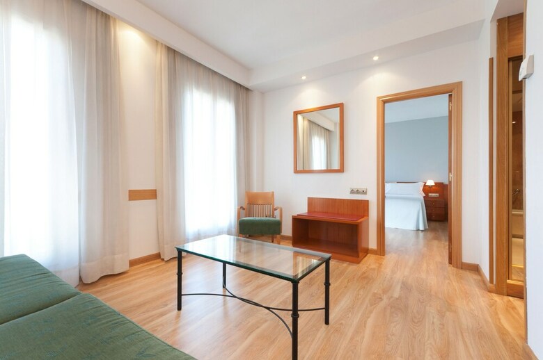 Hotel Sercotel Alcal� 611