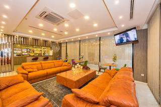 Grand Palace Hotel
