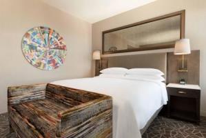 Hotel Embassy Suites By Hilton Minneapolis Downtown