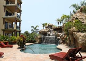 Hotel Clarion Suites Roatan At Pineapple Villas