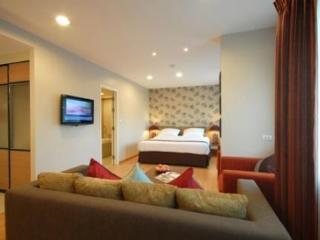 Hotel Bangkok Loft Inn