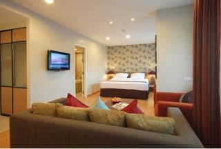 Hotel Bangkok Loft Inn