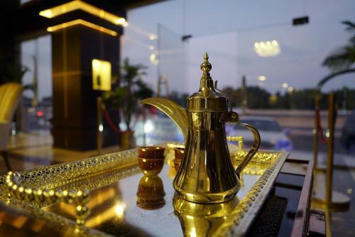 Areen Palace Hotel - Almadina Road