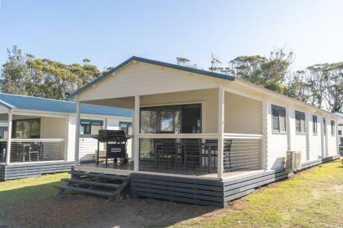 Big4 Tasman Holiday Parks - Racecourse Beach