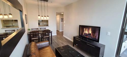 Howe Street Apartment With Views