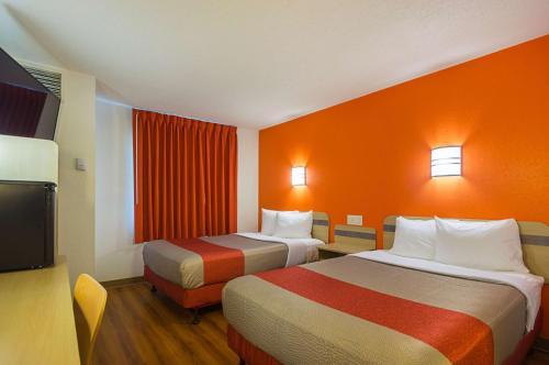 Hotel Motel 6 - Toronto East - Whitby
