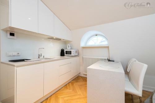 Vip Old Town Apartments