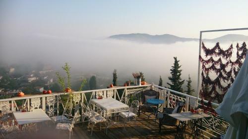 Bed & Breakfast Nisanyan Hotel