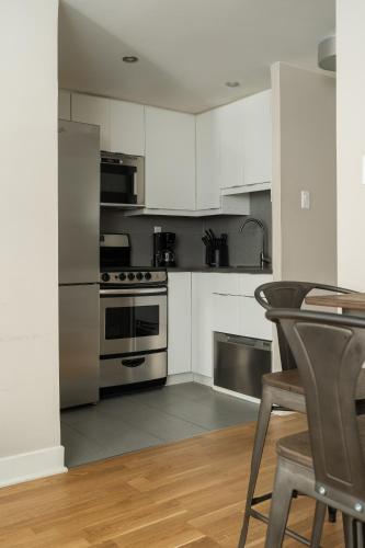 Apartments On Aylmer Street 409