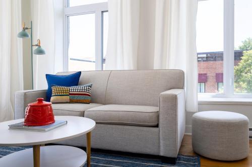 Apartment On Rue De La Visitation 201
