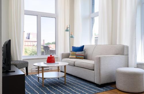 Apartment On Rue De La Visitation 201