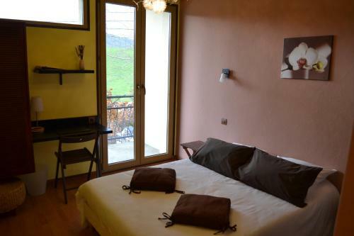 Hotel La Tour Du Loup