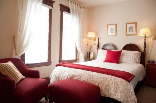 Homestead House B&B