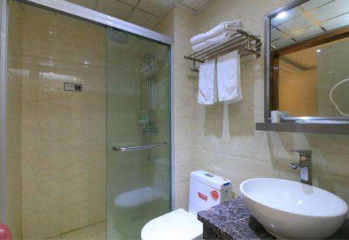 Posada Yiwu Qiaoxin Inn