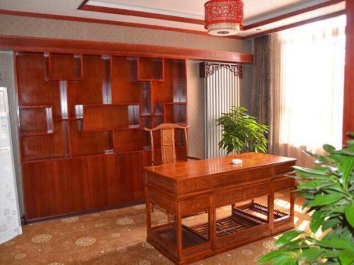 Tang Cultural Theme Hotel