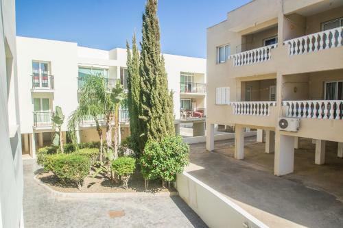 Kapparis Luxury Holiday Apartment