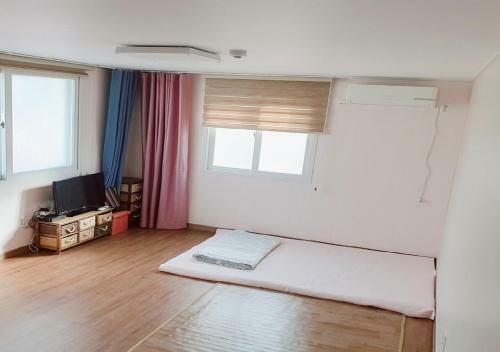Hostal The Story Guesthouse