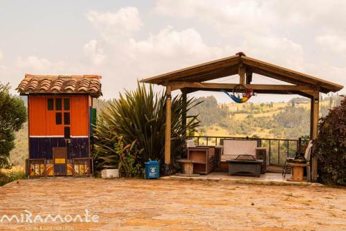 Lodge Miramonte