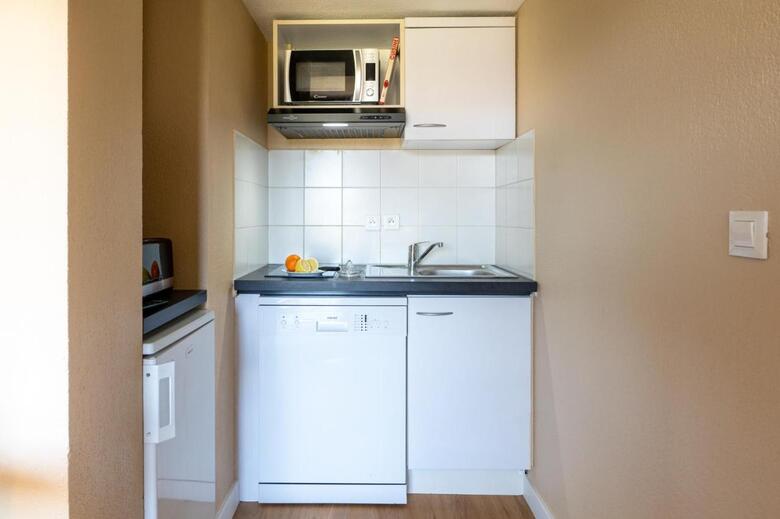 Residencia N�m�a Appart Hotel