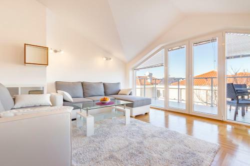 Villa Apartments Futura