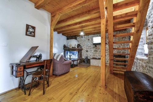 Holiday Home Sudinjevi Dvori