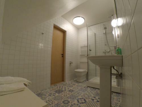 Hostal Vapram�e Guesthouse