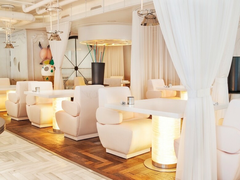Hotel NH Collection Madrid Eurobuilding