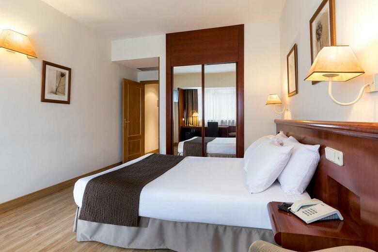 1881 Madrid Ventas Hotel